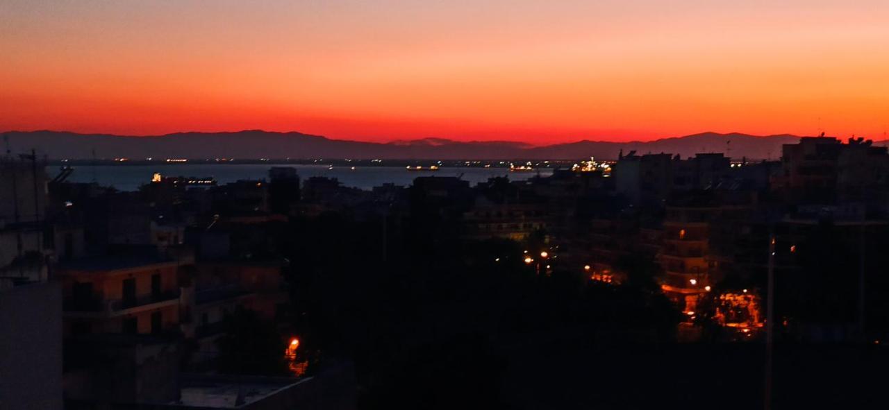Sunset Rooftop Apartment Thessaloníki Eksteriør billede